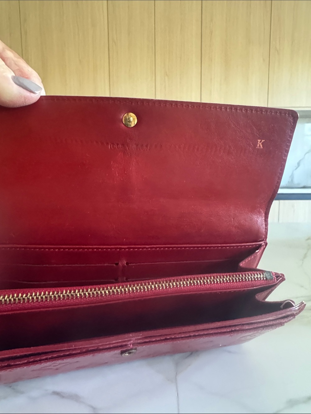 Louis Vuitton Vernis Glossy Red Wallet with Monogram Embossing - Picture 7 of 8